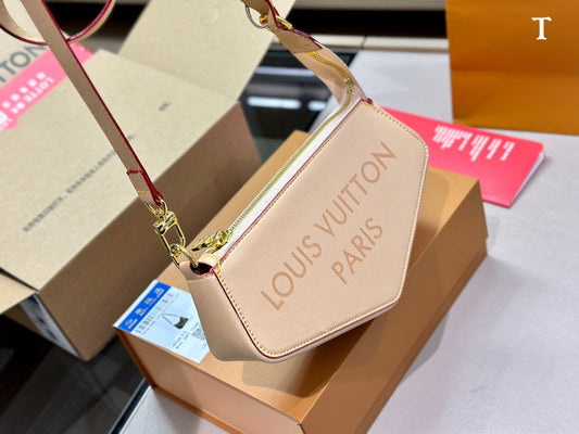 Alice bags - Louis Vuittons  - 15095