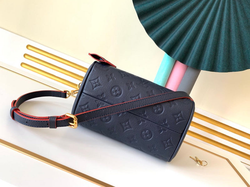 Alice bags - Louis Vuittons  - 15207