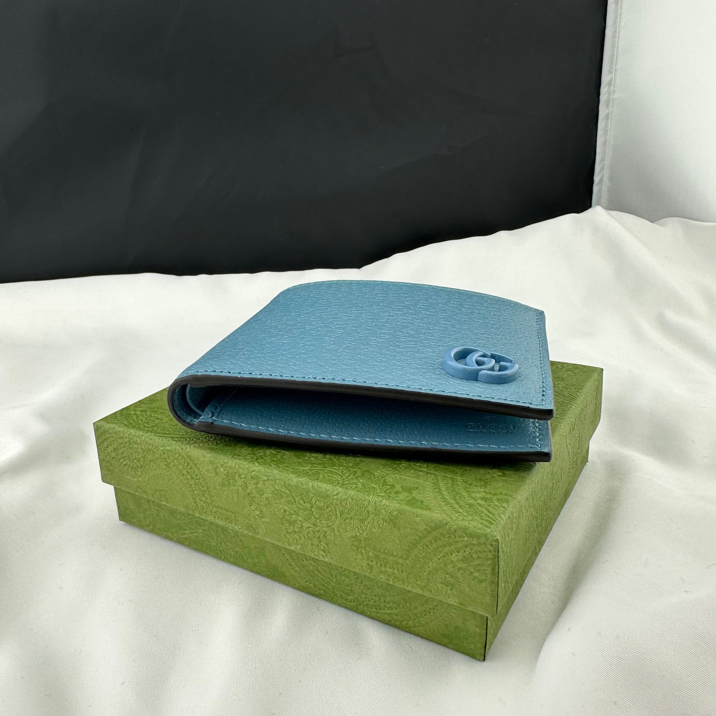 Gucci GG Marmont Card Case Wallet in Blue