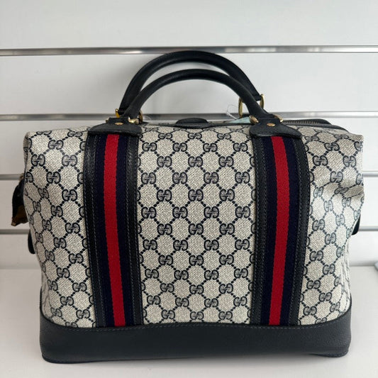 Gucci Duffle Bag 1902 in Beige Canvas - Pre-Loved Vintage Designer Handbag