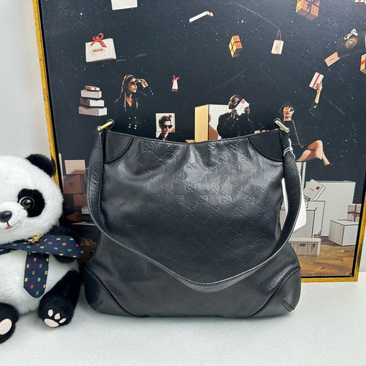 Gucci Black Hobo Bag in Leather