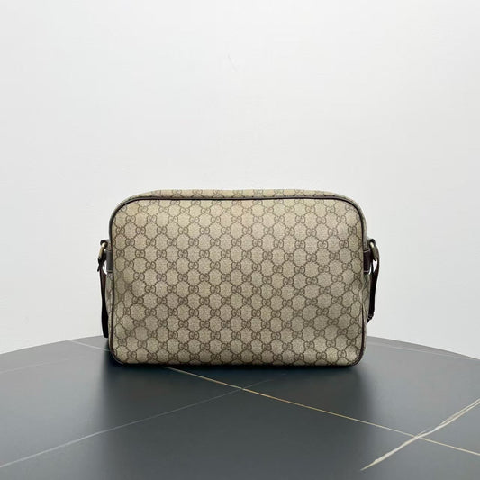 Gucci GG Supreme Beige Camera Bag - Crossbody