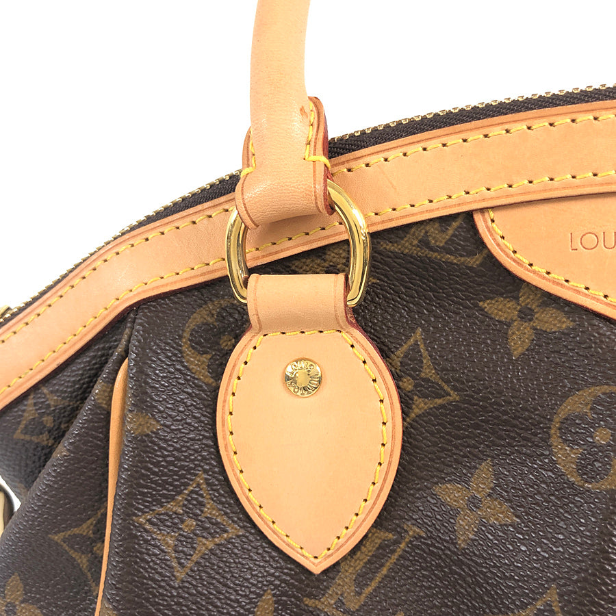 LOUIS VUITTON Handbag