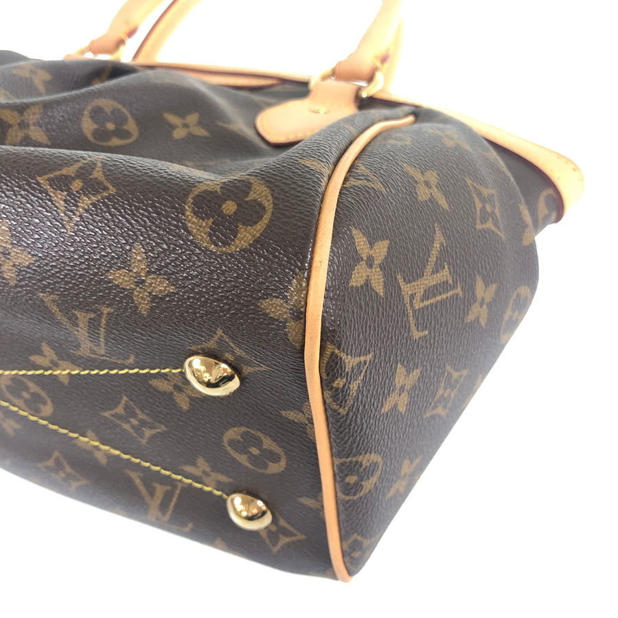 LOUIS VUITTON Handbag